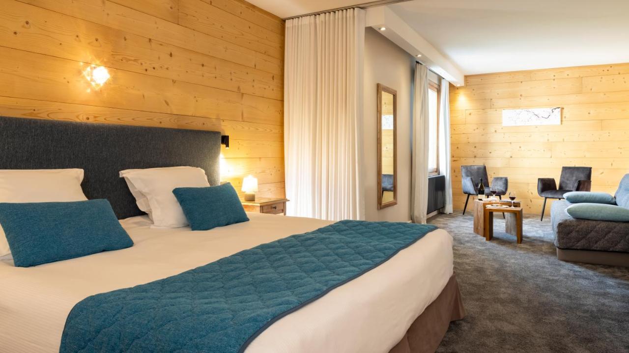 טלואר Hotel Les Grillons מראה חיצוני תמונה