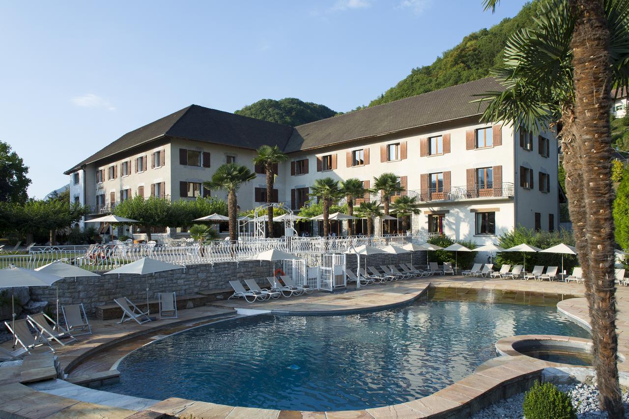 טלואר Hotel Les Grillons מראה חיצוני תמונה